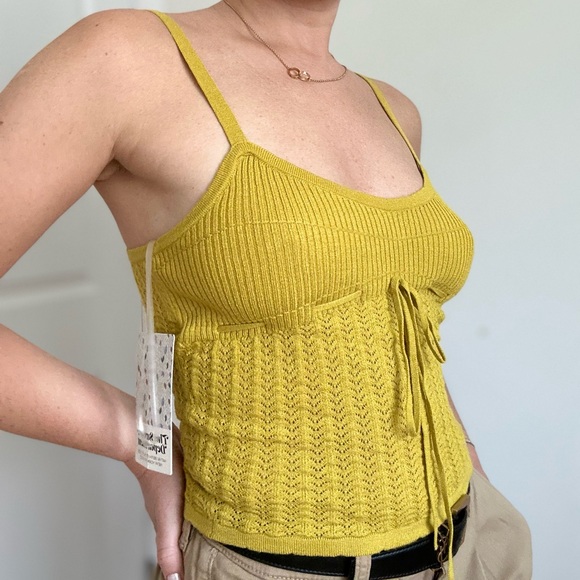 Sweater Knit Textured Cami with Tie Front Detail - Picture 6 of 8
